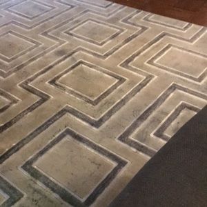 Meet your Posher, Yesenia